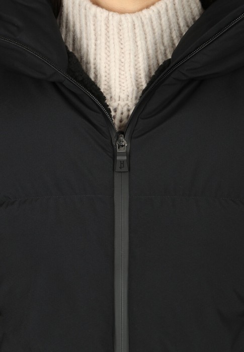 жилет  для взрослого возраста с изнаночной стороны