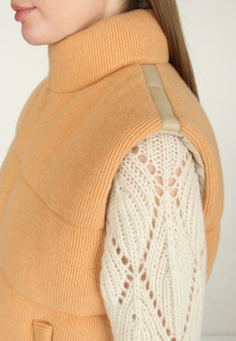 Продукция для женщин фото