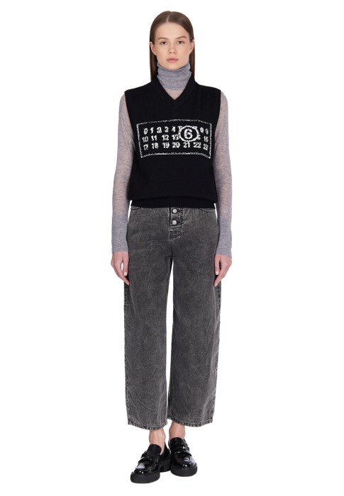 жилет  от бренда mm6 maison margiela вид слева