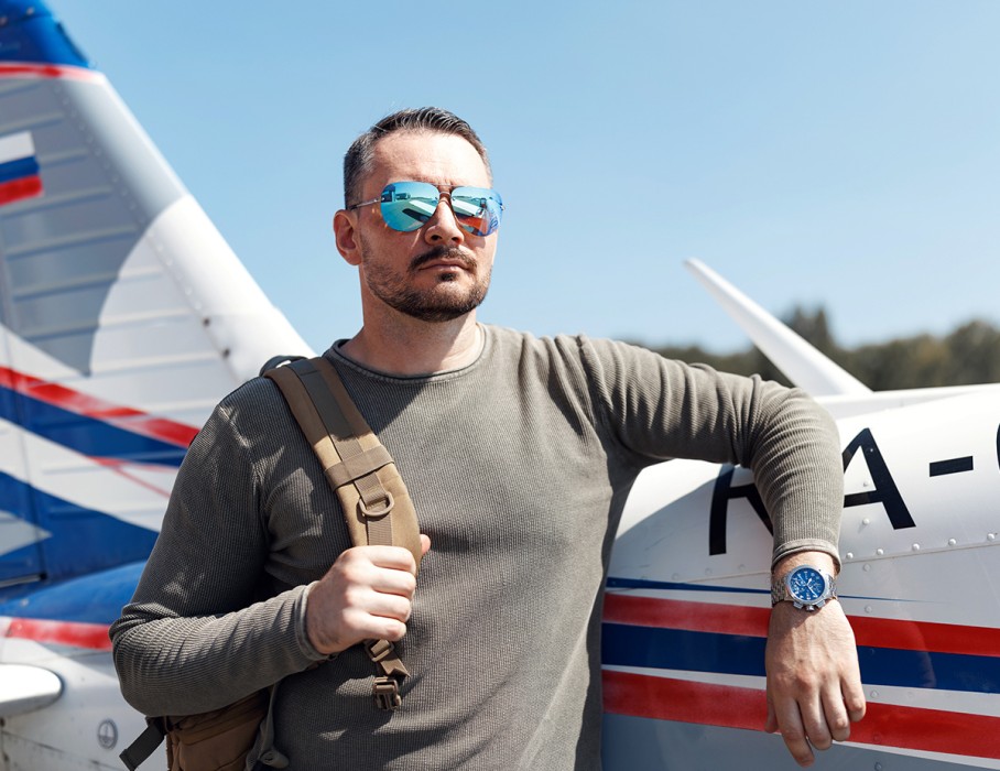 ачс-1 44 мм кварц хронограф синие стальные вид сзади