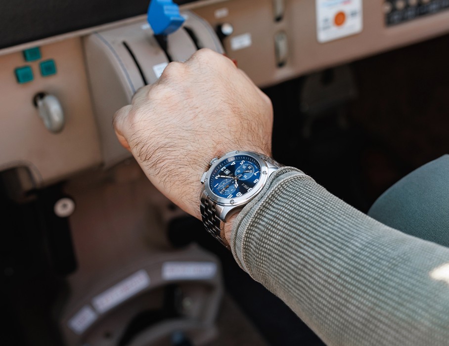 ачс-1 44 мм кварц хронограф синие стальные вид справа