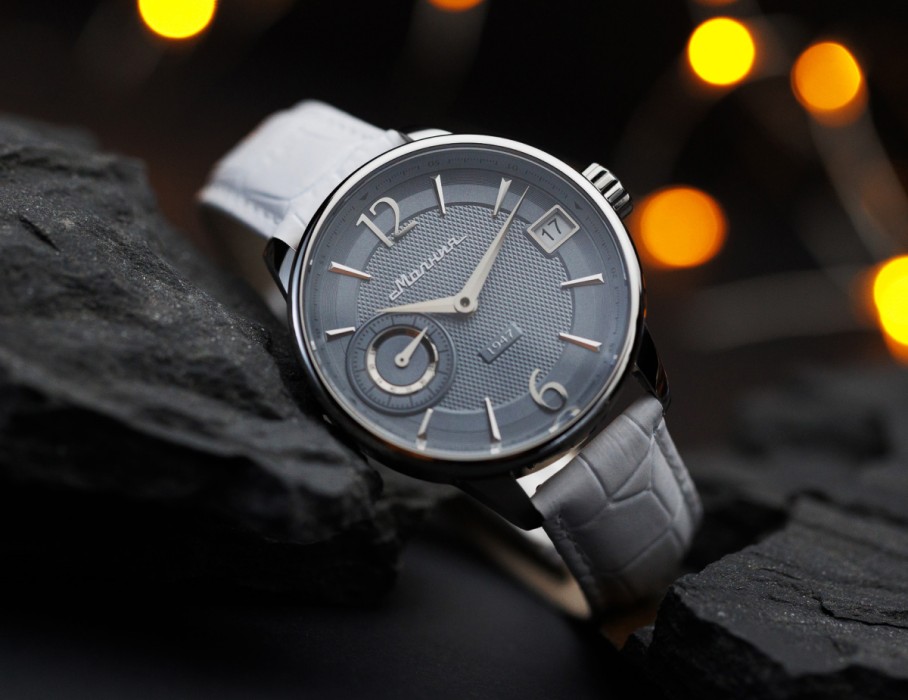 амулет tcb 3605 42 мм ручной завод вид справа