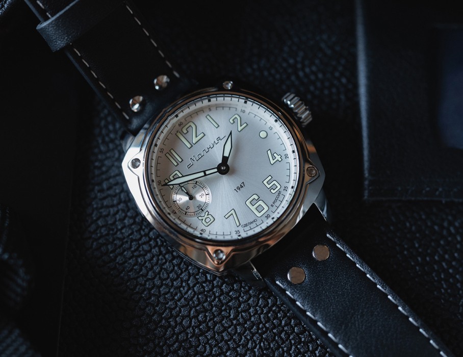 беркут tcb 3603 42мм ручной завод вид справа