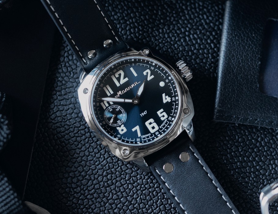 беркут tcb 3603 42мм ручной завод вид сбоку