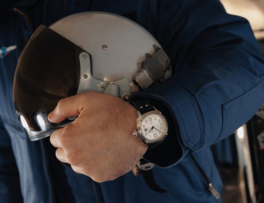 беркут tcb 8215 42 мм автоподзавод с внутренней стороны