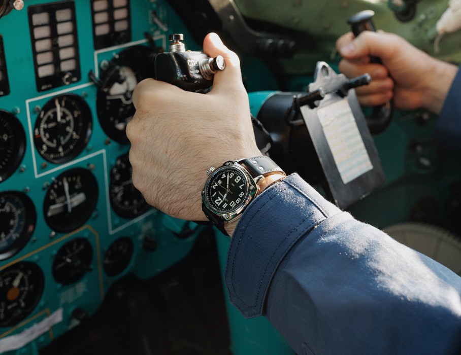 беркут tcb 8215 42 мм автоподзавод вид сбоку