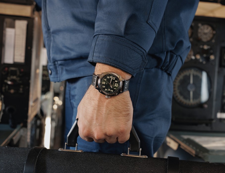 беркут tcb 8215 42 мм автоподзавод с внутренней стороны