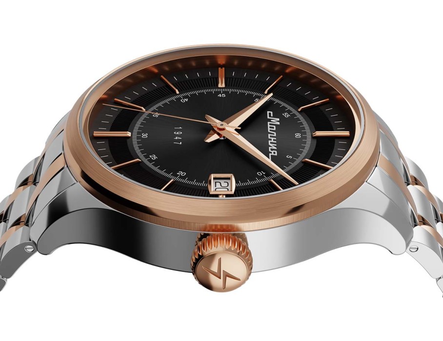 Товар золотистого цвета с внутренней стороны