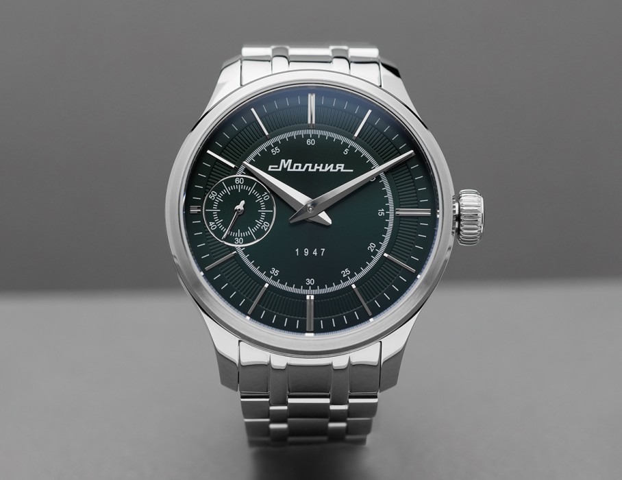 дебют tcb 3603 41 мм ручной завод вид слева