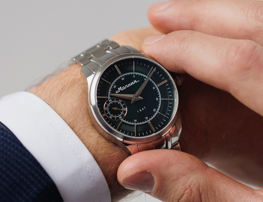 дебют tcb 3603 41 мм ручной завод спереди