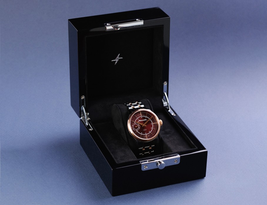 дебют tcb 3603 41 мм ручной завод вид сзади