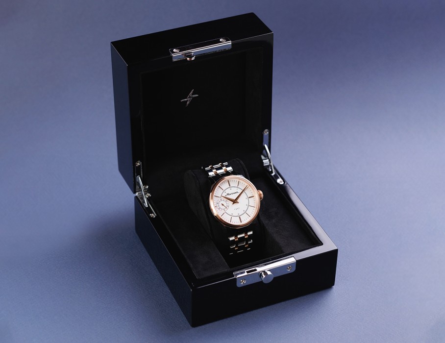 дебют tcb 3603 41 мм ручной завод с внутренней стороны