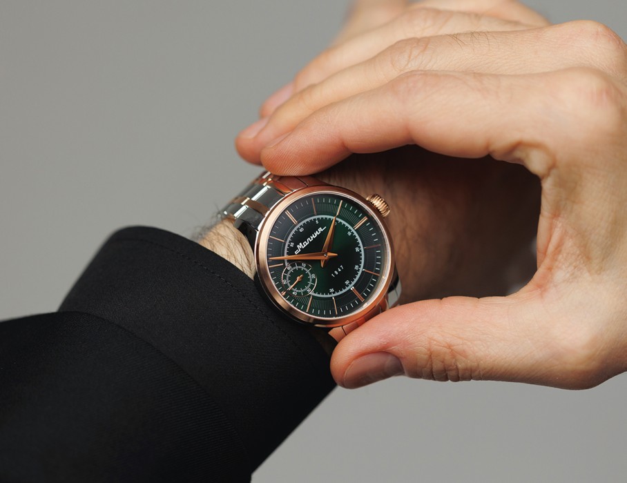 дебют tcb 3603 41 мм ручной завод с внутренней стороны