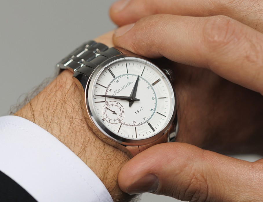 дебют tcb 3603 41 мм ручной завод с внутренней стороны