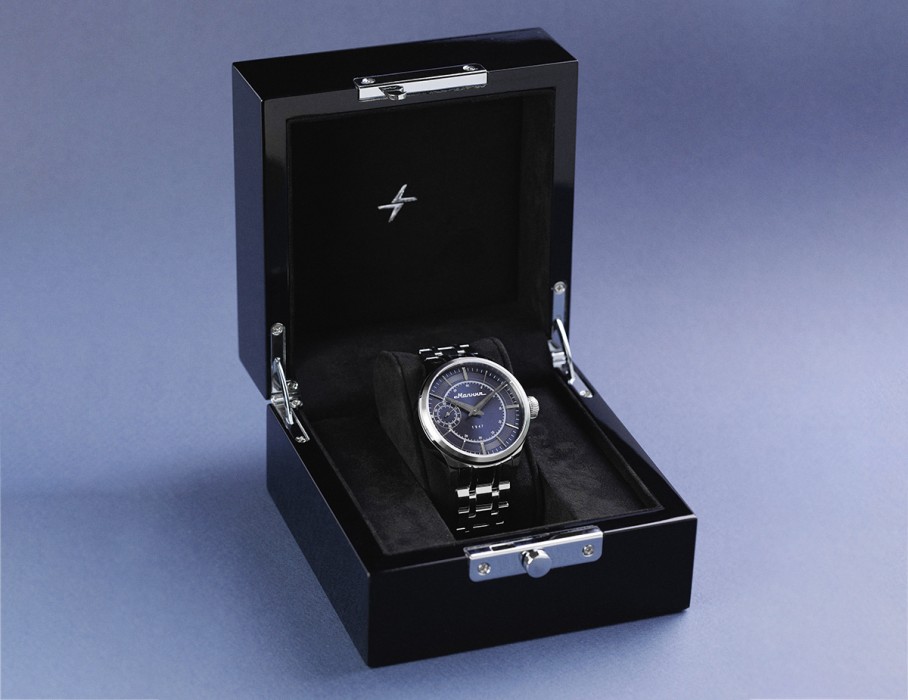 дебют tcb 3603 41 мм ручной завод вид сзади