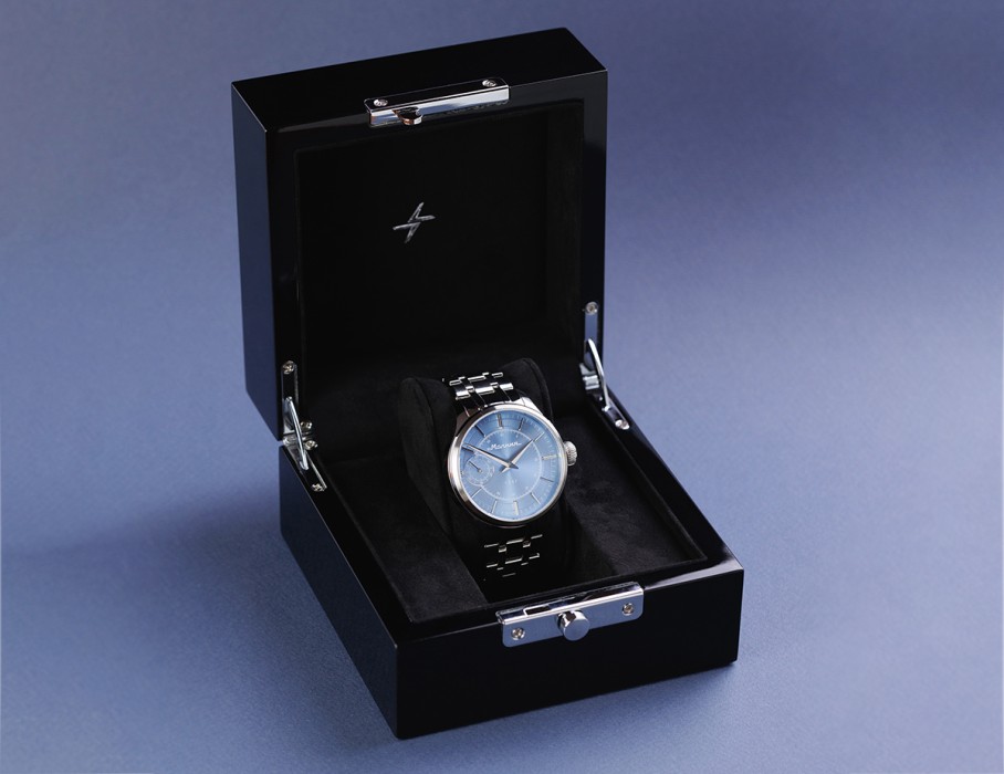 дебют tcb 3603 41 мм ручной завод вид сзади