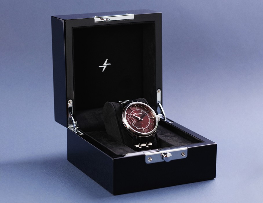 дебют tcb 3603 41 мм ручной завод вид слева