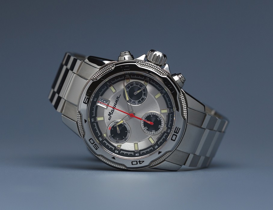 energy z60 42 мм кварц хронограф вид сбоку