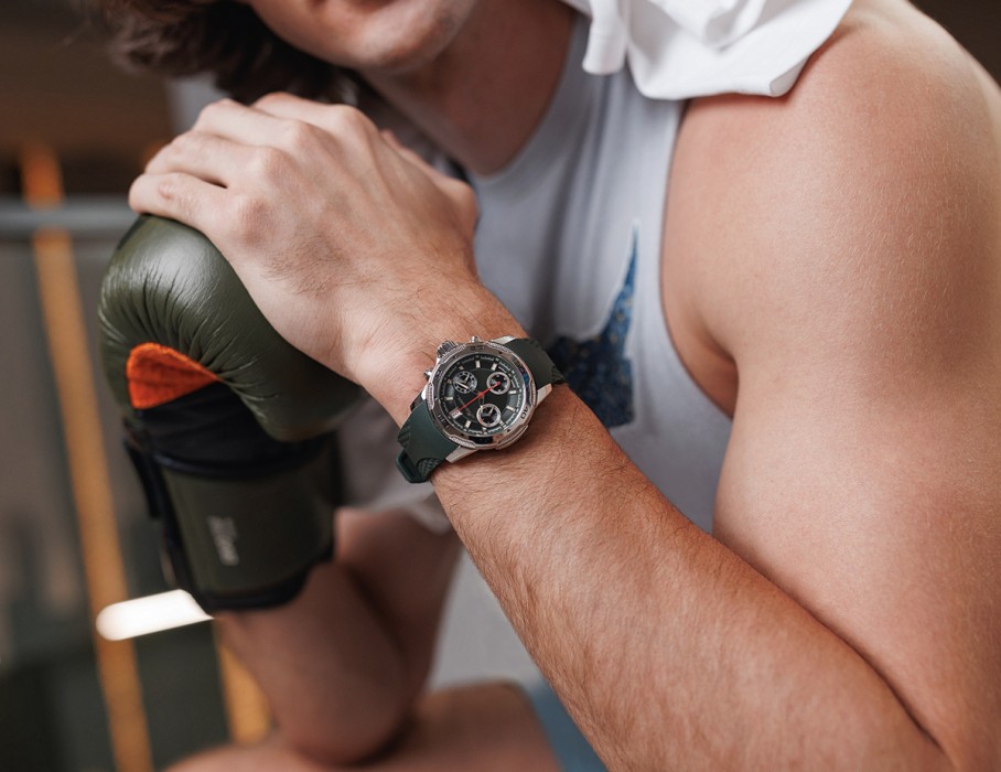 energy z60 42 мм кварц хронограф с изнаночной стороны