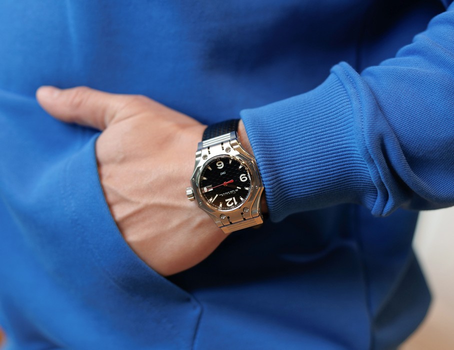 hyron tcb 8215 44 мм автоподзавод вид справа