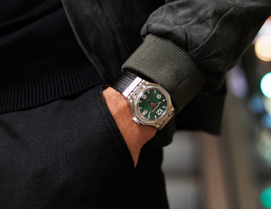 hyron tcb 8215 44 мм автоподзавод вид справа