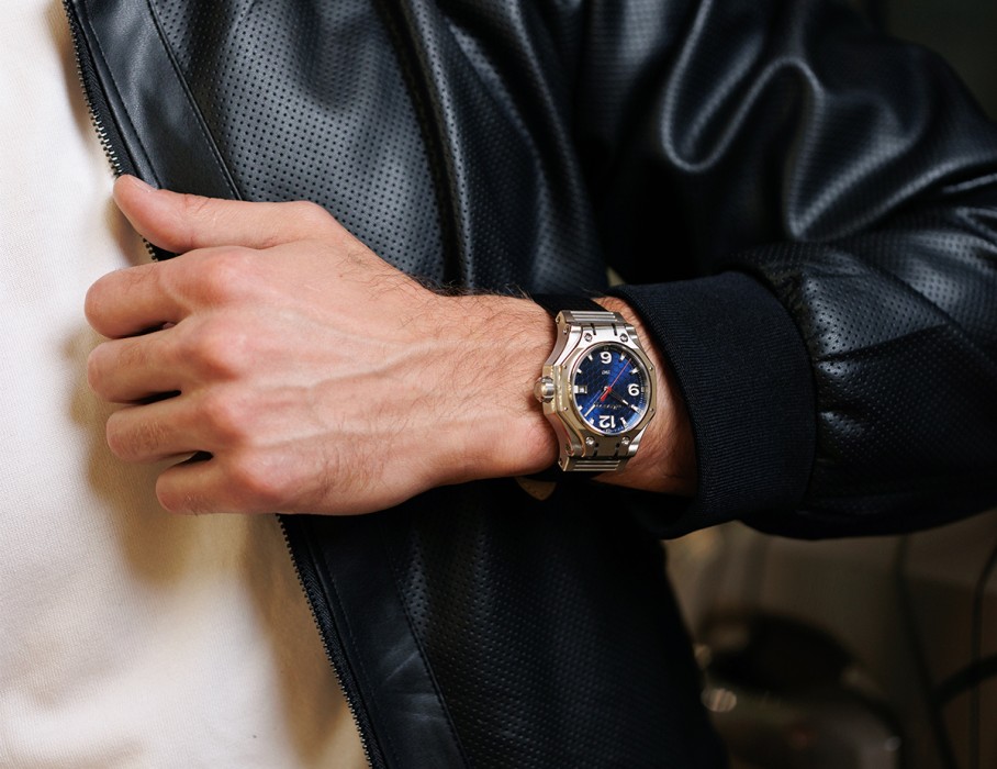 hyron tcb 8215 44 мм автоподзавод вид слева