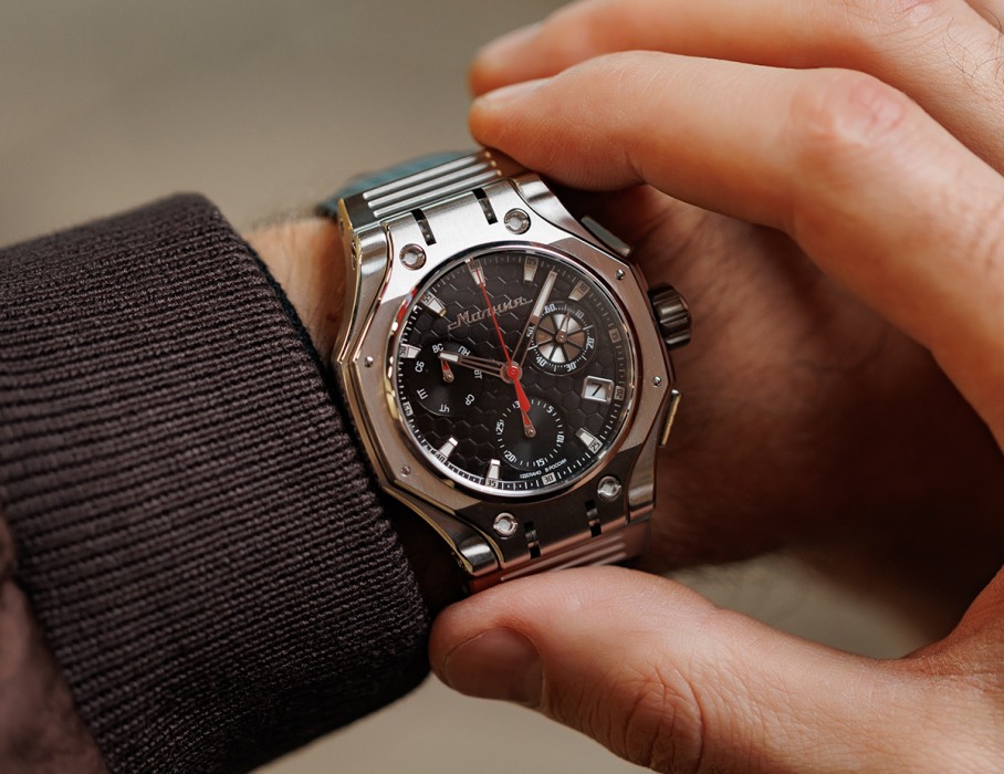 hyron z60 44 мм кварц хронограф вид слева