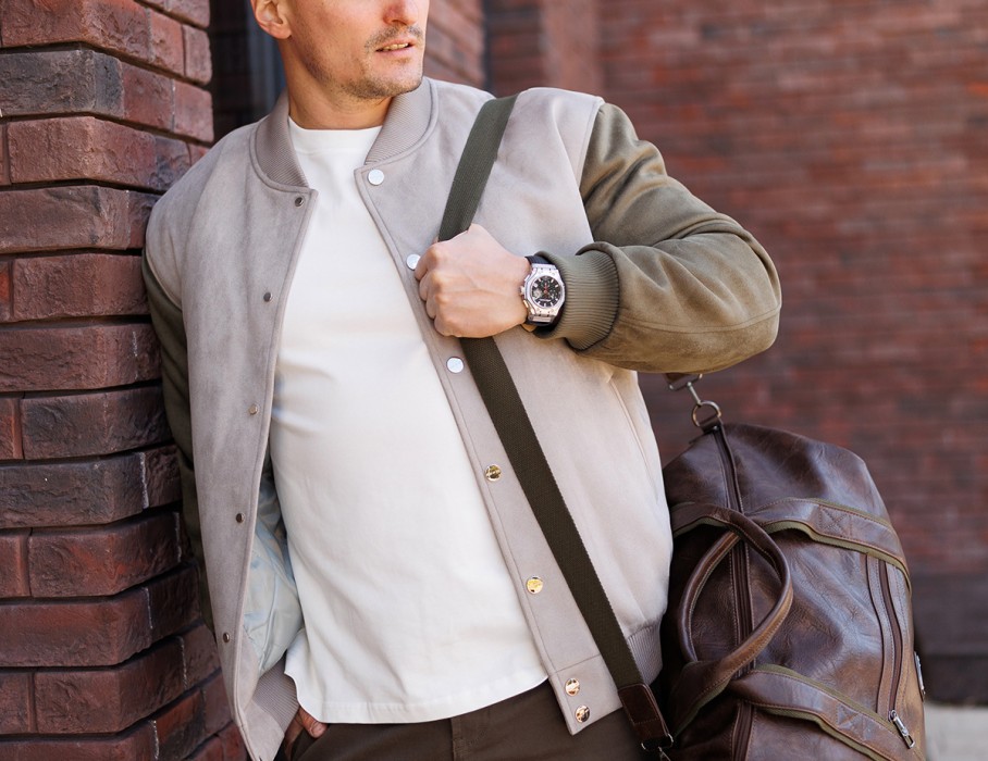 hyron z60 44 мм кварц хронограф вид справа