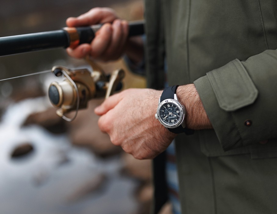 пилигрим 8215 42 мм автоподзавод вид справа