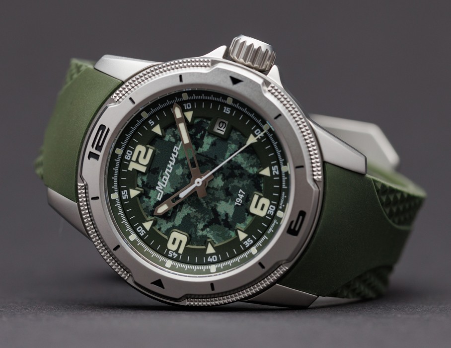 пилигрим 8215 42 мм автоподзавод с лицевой стороны