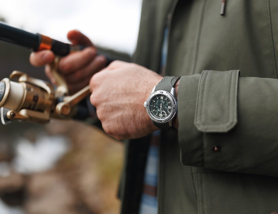 пилигрим 8215 42 мм автоподзавод с изнаночной стороны