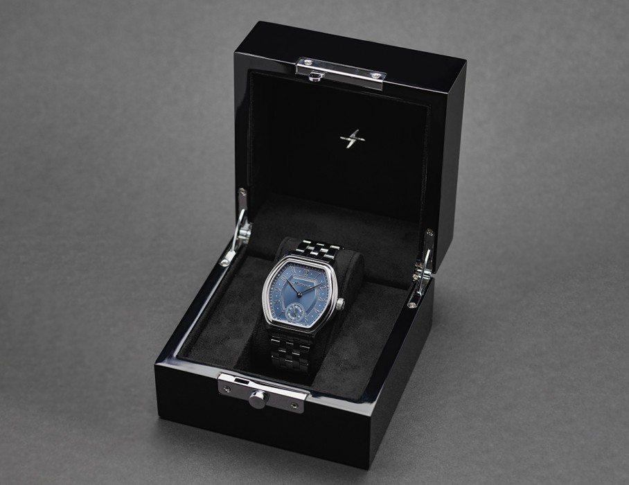 престиж tcb 3603s 42 мм ручной завод вид слева