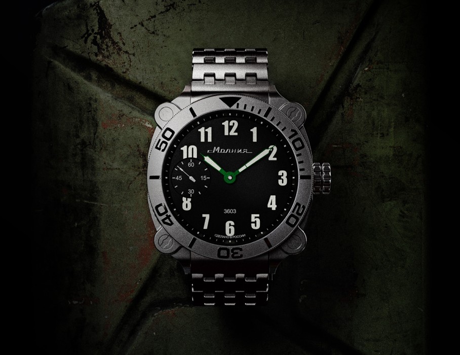 танк 3603 42 мм ручной подзавод вид сзади