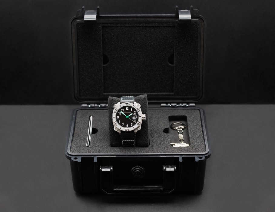 танк 8215 42 мм автоподзавод спереди