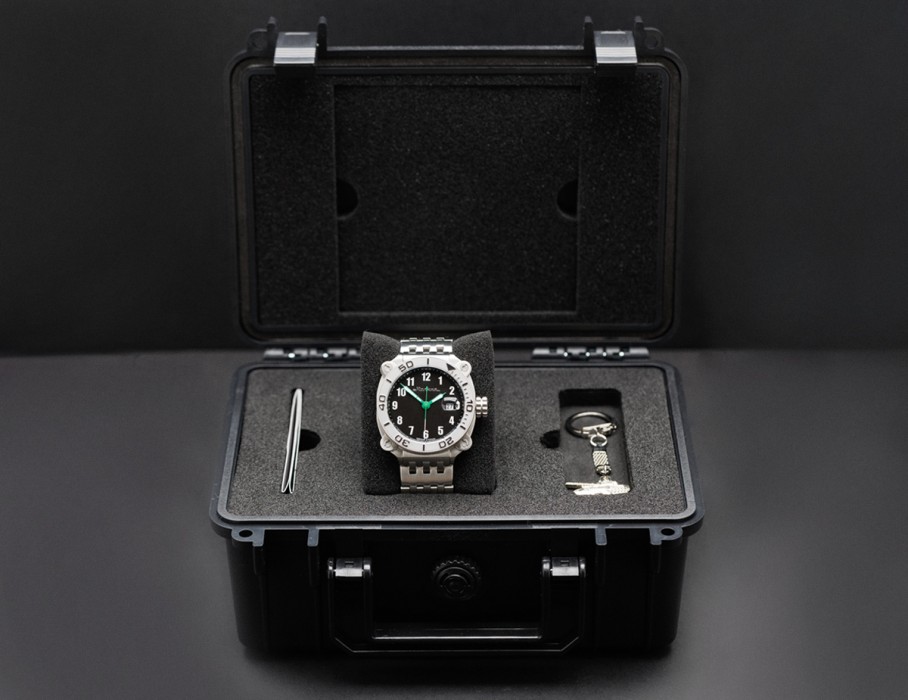 танк 8215 42 мм автоподзавод с лицевой стороны