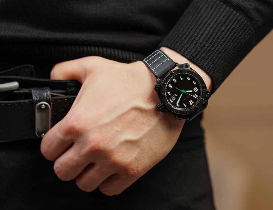 танк 8215 42 мм автоподзавод вид справа