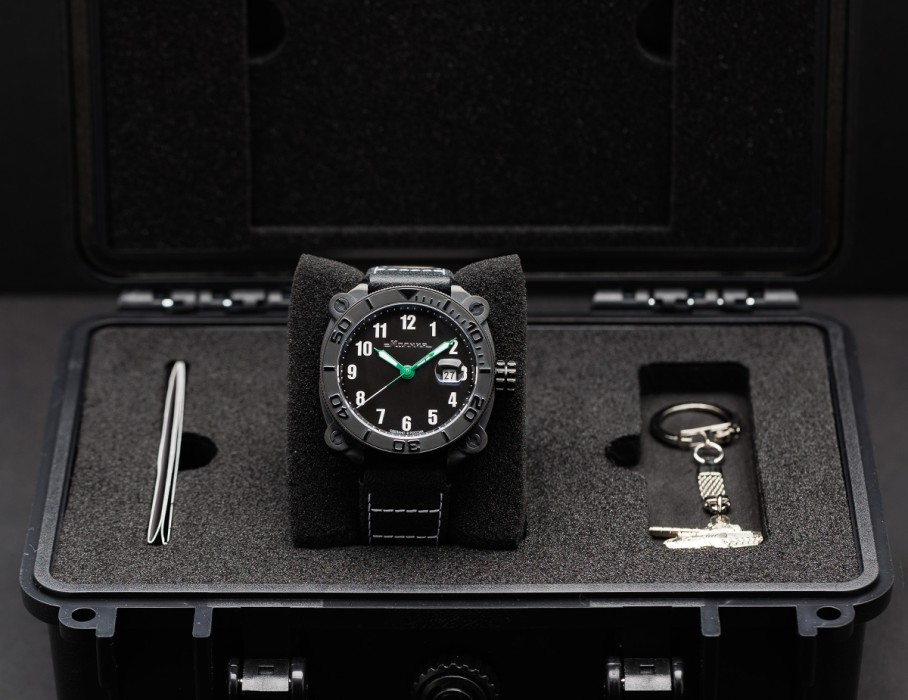 танк 8215 42 мм автоподзавод спереди