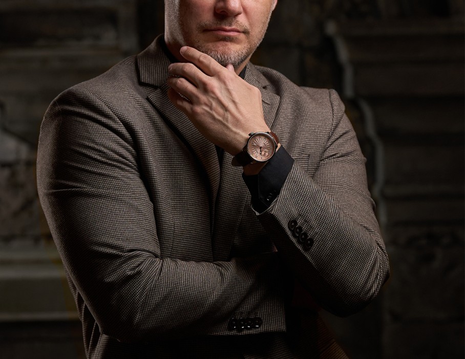 tribute 1984 tcb 3603 42 мм ручной завод вид сзади