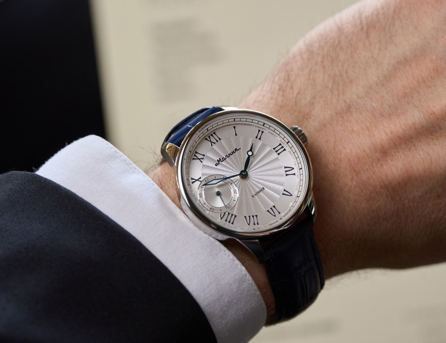 tribute 1984 tcb 3603 42 мм ручной завод вид слева