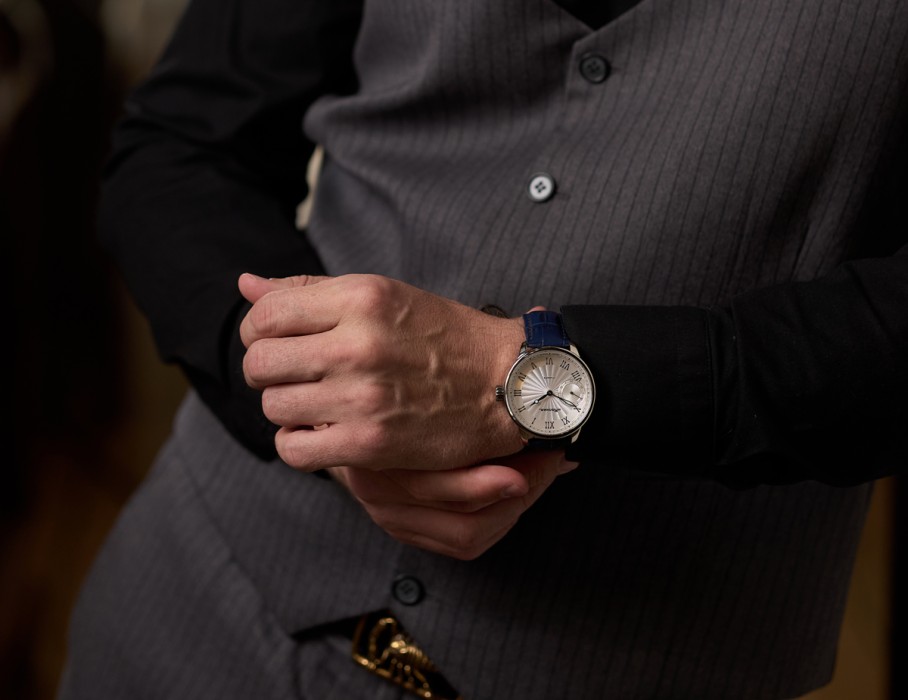 tribute 1984 tcb 3603 42 мм ручной завод вид справа