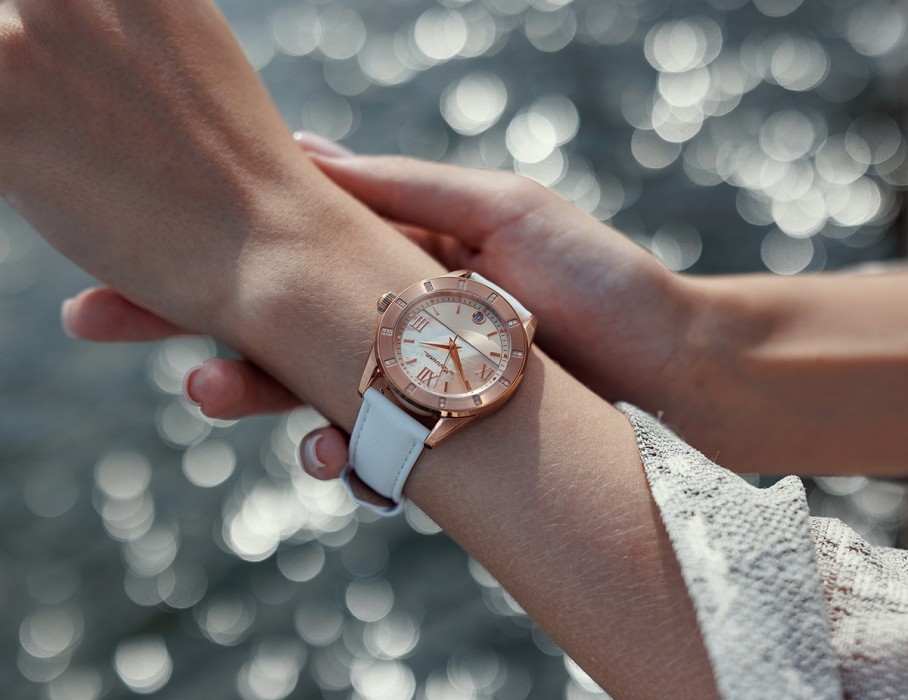 жемчуг 715 36 мм кварц вид сзади