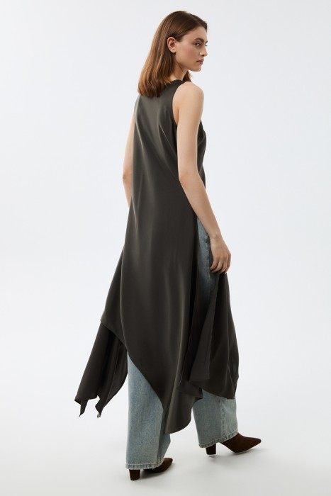 асимметричная туника по цене 4690 руб вид справа