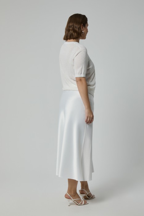 атласная юбка по цене 1950 руб вид справа