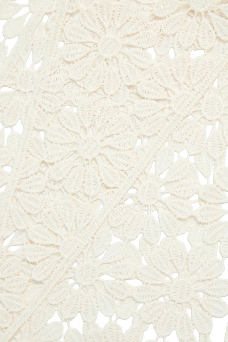 ажурная косынка от бренда снежная королева вид слева