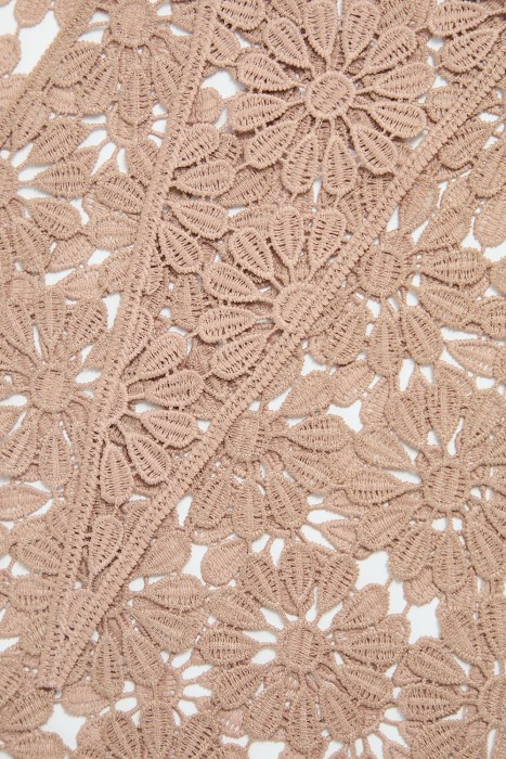 ажурная косынка от бренда снежная королева вид слева