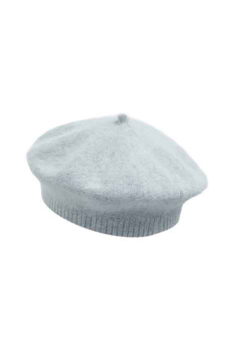 берет из ангоры от бренда снежная королева вид слева