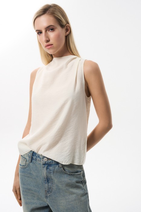 блузка без рукавов из россии вид сбоку