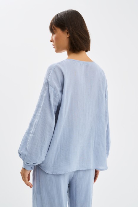 блузка из хлопка по цене 1370 руб вид справа