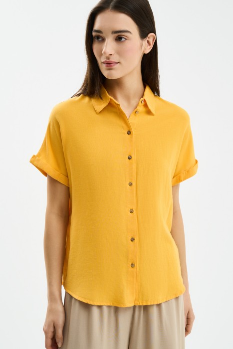 блузка из вискозы и льна от бренда снежная королева вид слева