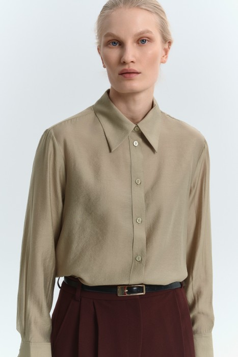 блузка из вискозы от бренда снежная королева вид слева